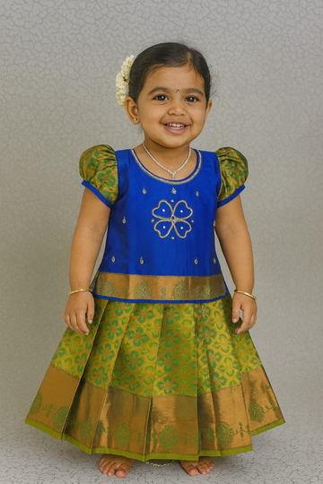 Royal blue and green silk pattu pavadai for girls with zari border and puff sleeve blouse – Sri Thulir Tex