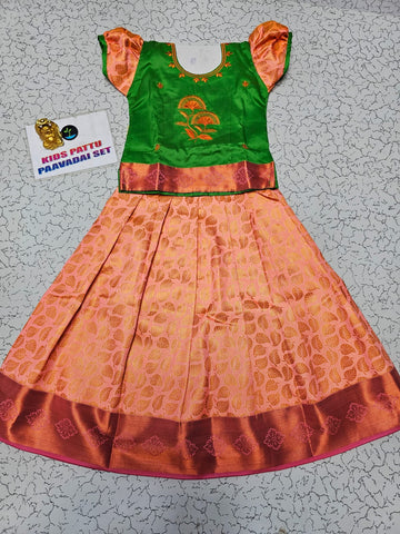 Kids pattu pavadai with green top and peach bridal silk skirt – Sri Thulir Tex