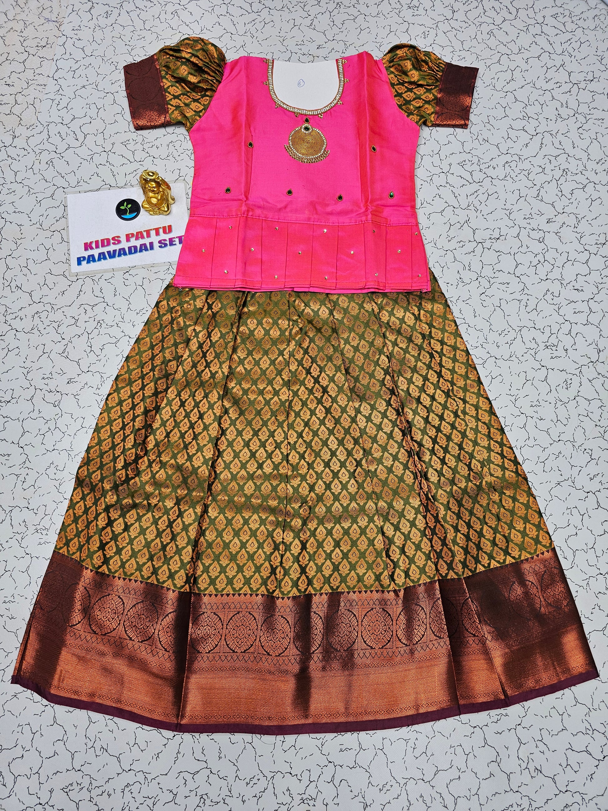 Kids Pattu Pavadai Set with Pink Semi Silk Top and Green Bridal Silk Skirt – Sri Thulir Tex