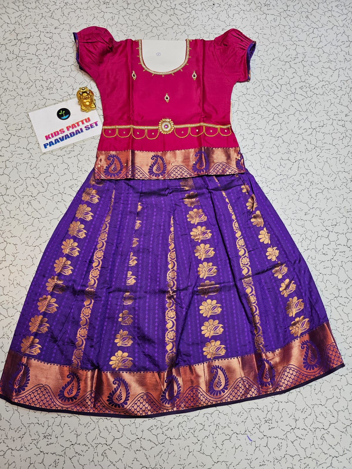 Kids pink semi silk top with purple emboss skirt pattu pavadai – Sri Thulir Tex