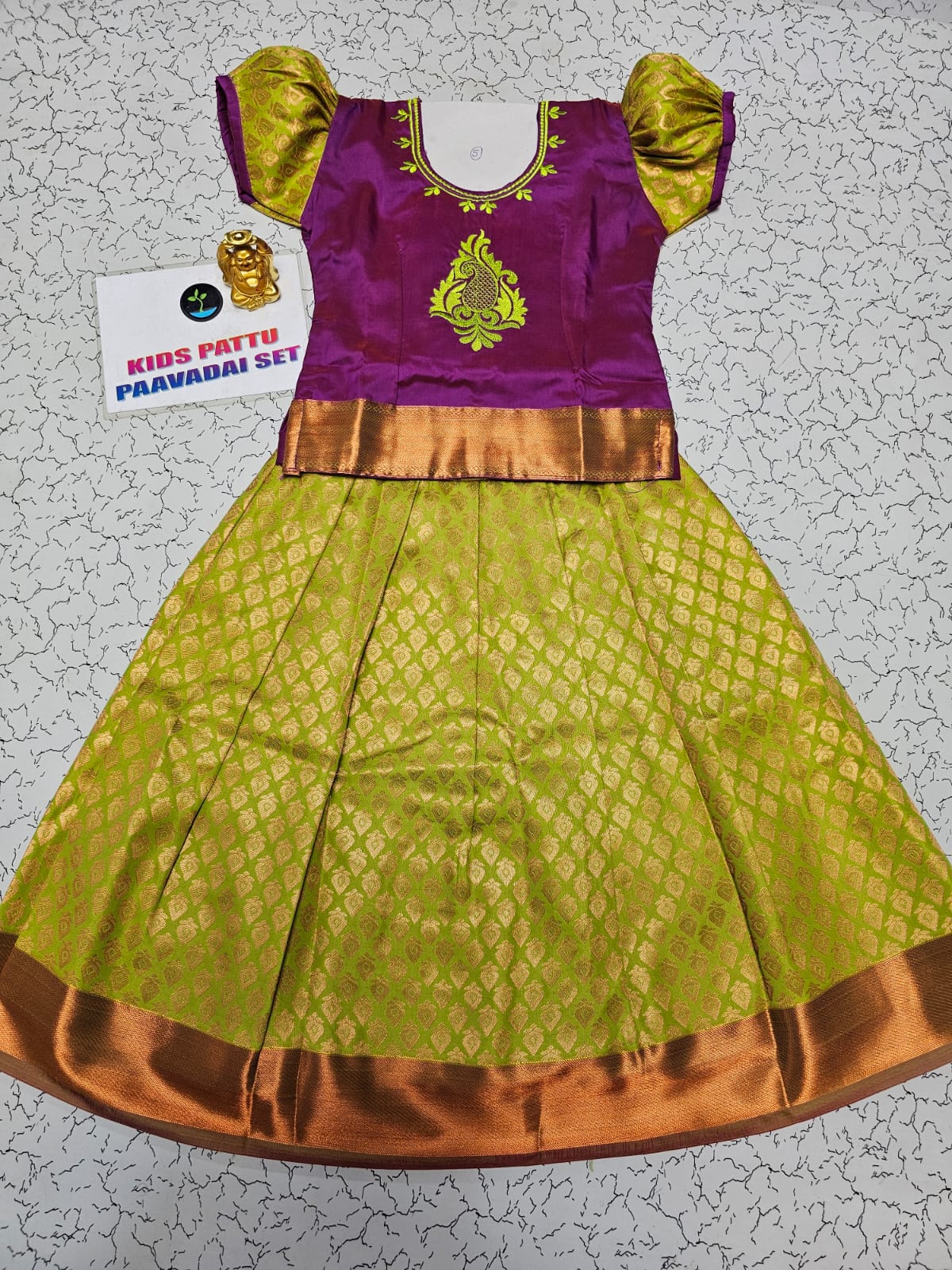Kids pattu pavadai with purple top and green bridal silk skirt – Sri Thulir Tex