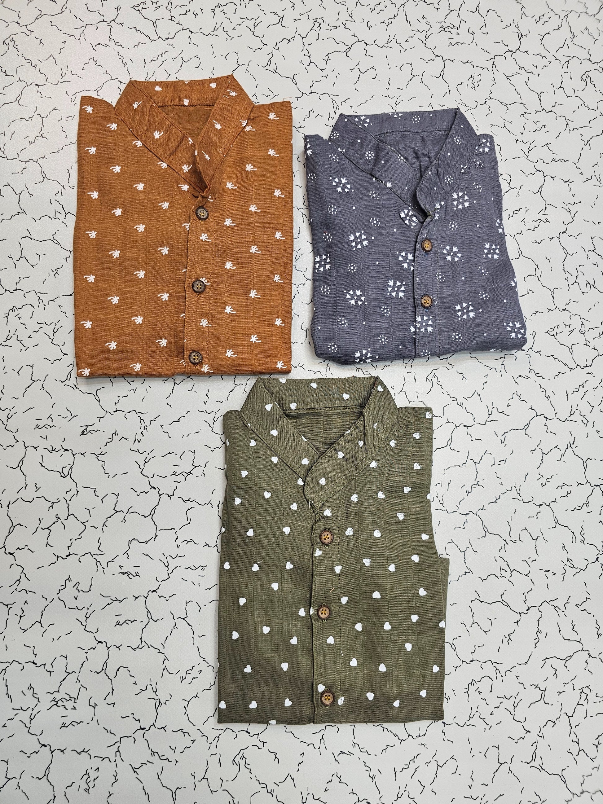 Pack of 3 multi-printed muslin button jabla tops for 6–12 month babies – Sri Thulir Tex