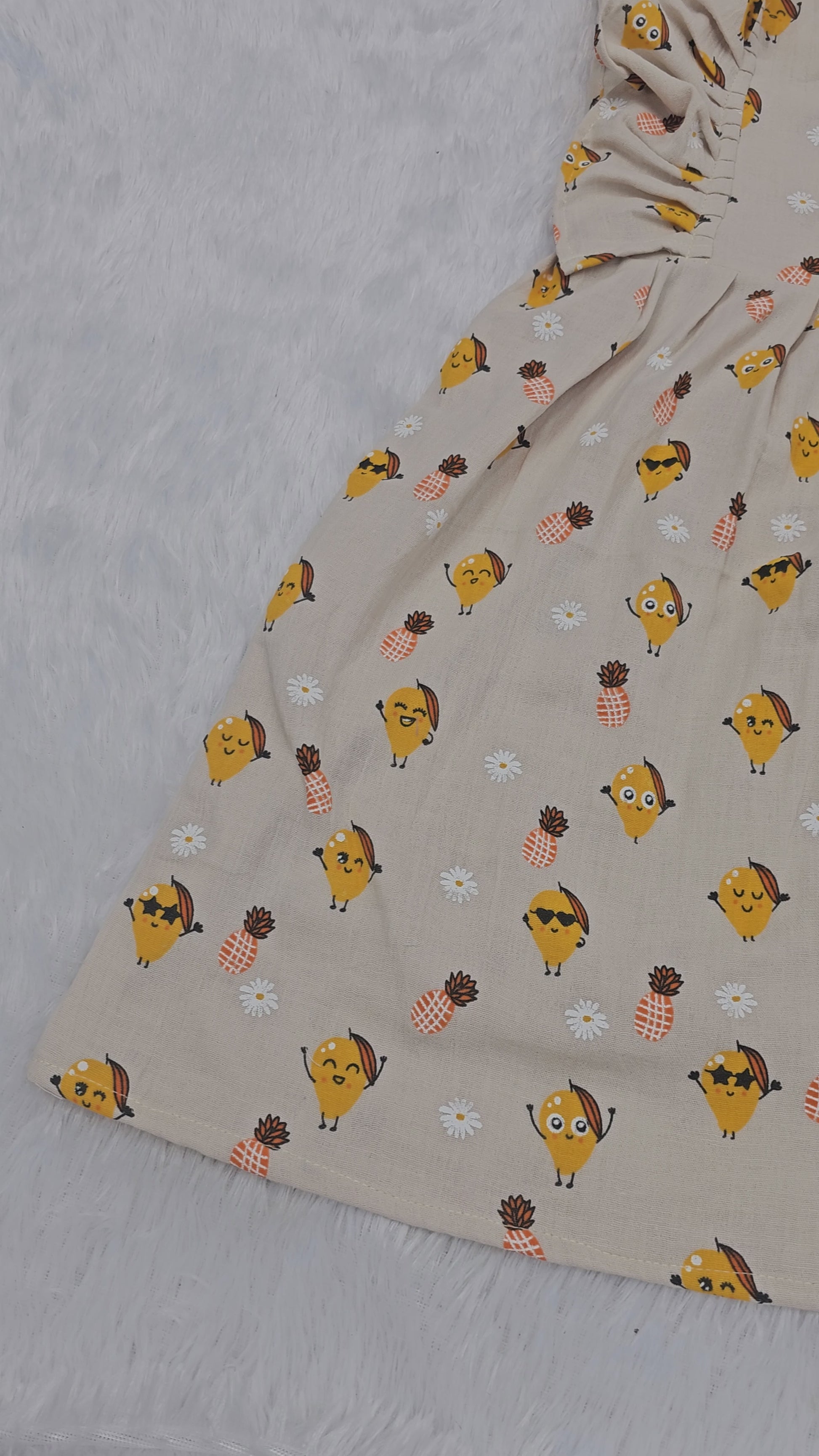 Cream muslin baby jabla frock with pineapple print and butterfly sleeves front open design – Sri Thulir Tex