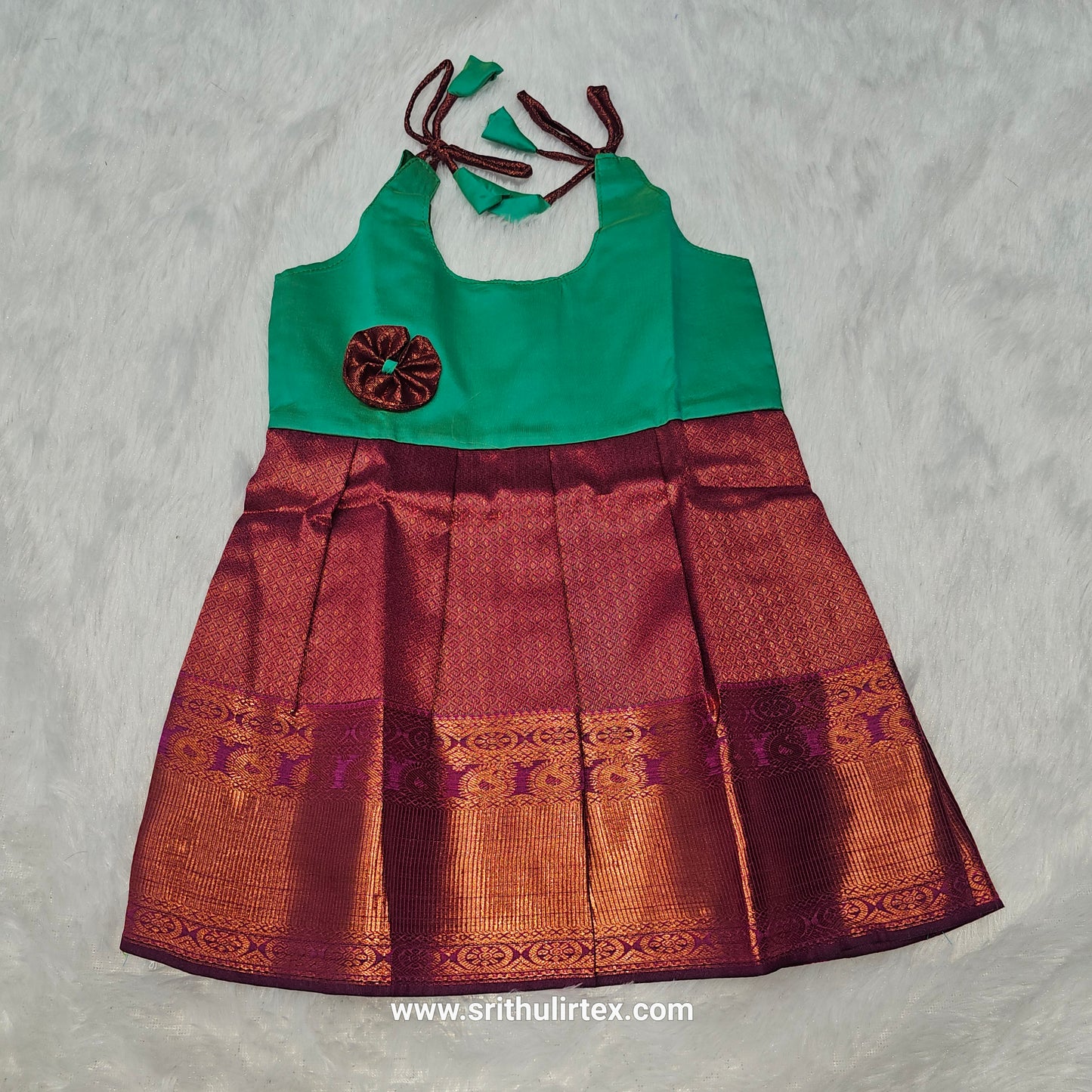 semi silk baby frock with rich gold zari border for 7–12 month girls by Sri Thulir Tex