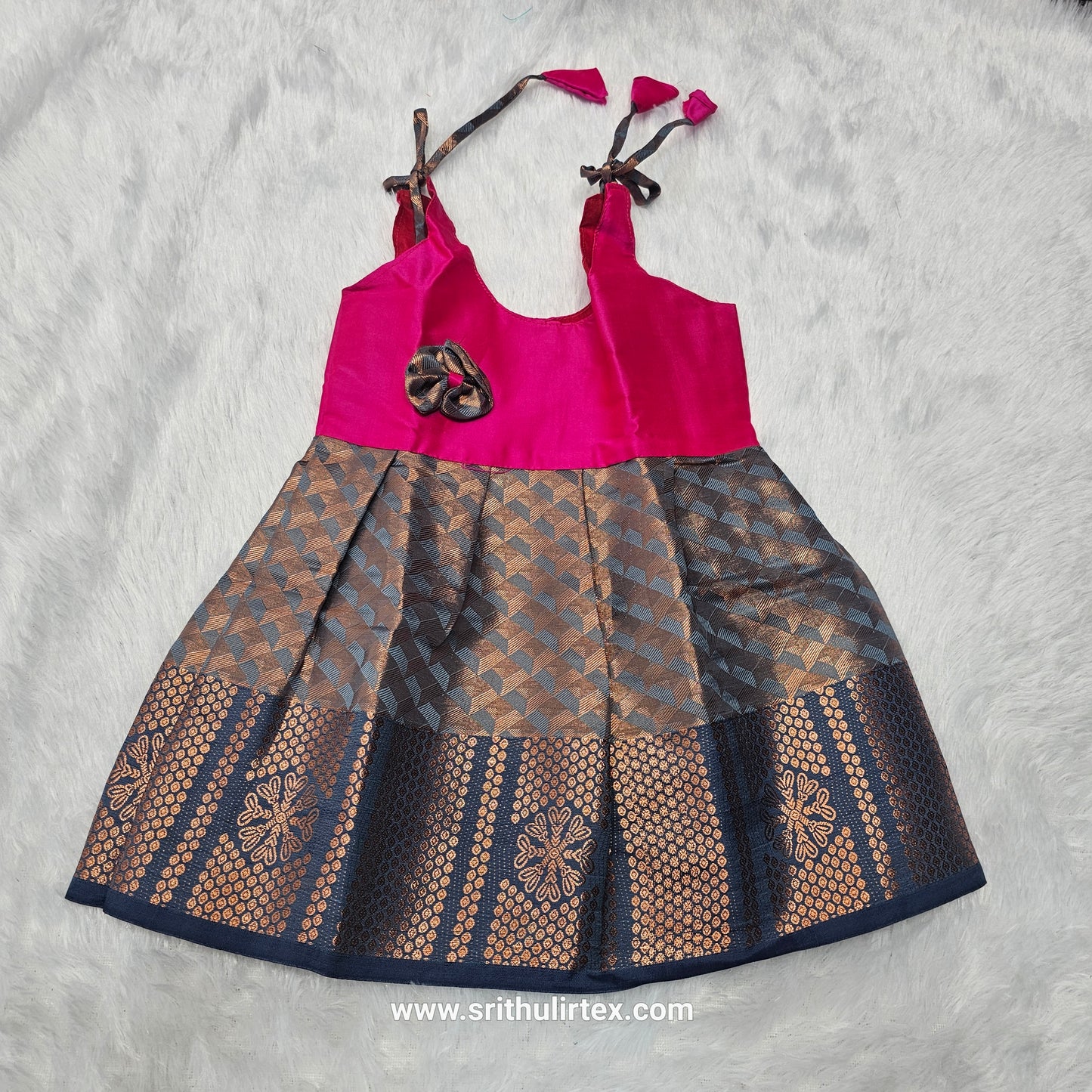 (Price: 250) 7 Month To 12 Month Baby Silk Frock Gold Border | Rope Type Design | Sri Thulir Tex (Batch-2)