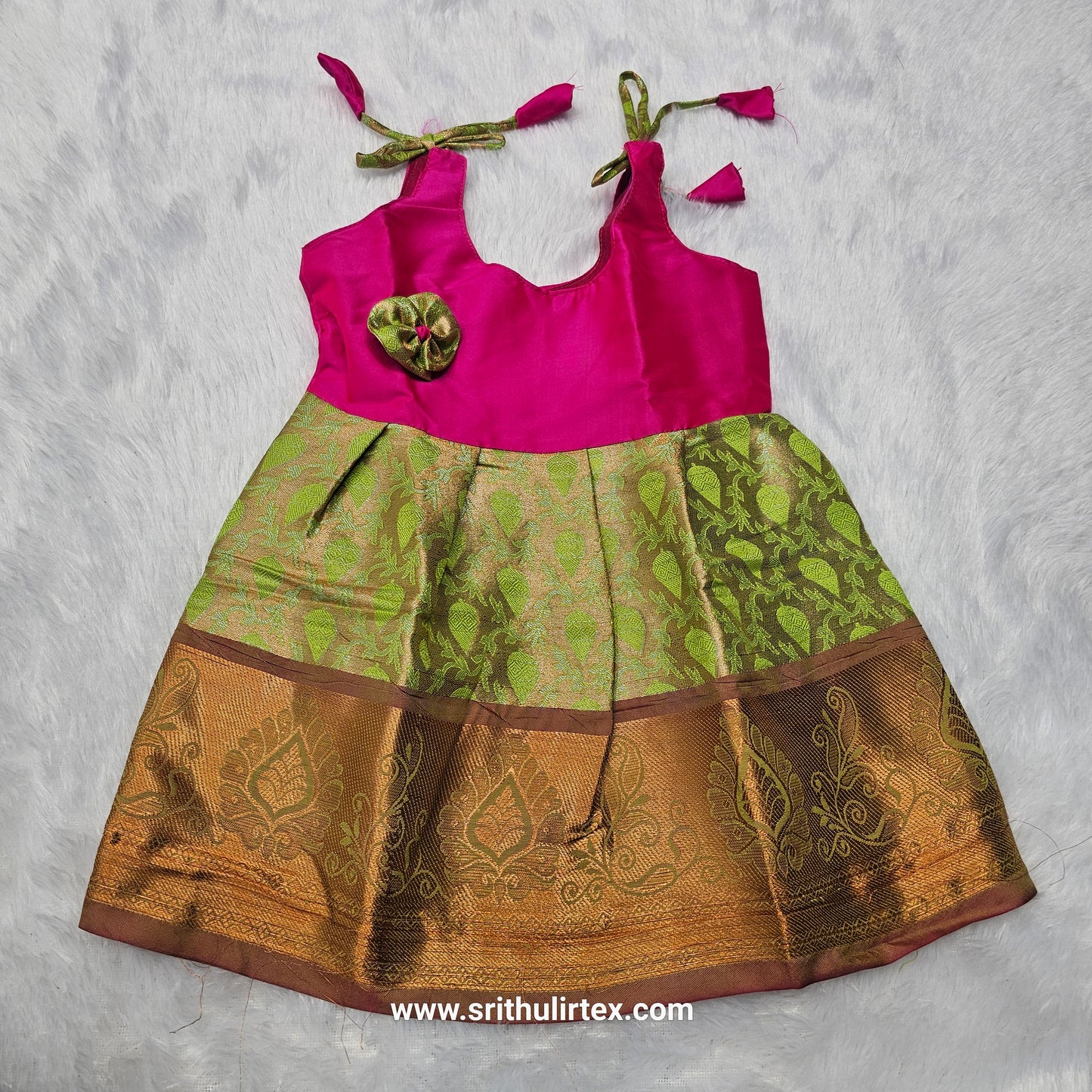 (Price: 250) 7 Month To 12 Month Baby Silk Frock Gold Border | Rope Type Design | Sri Thulir Tex (Batch-2)